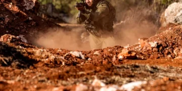 Israel Escalates Ground Operations in Gaza, Rejects Ceasefire in Conflict with Hamas